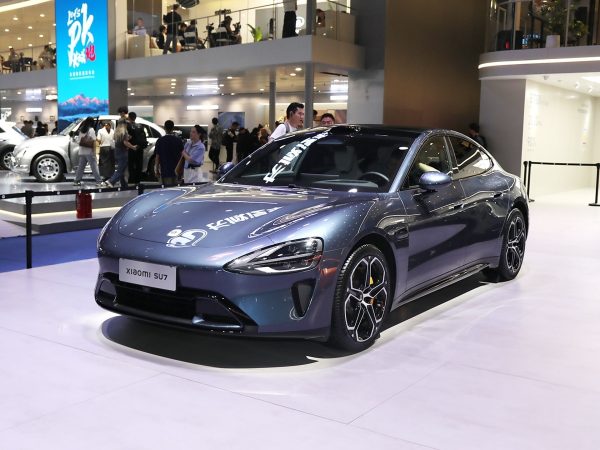 The 2024 Xiaomi su7 is a new energy pure electric mid-to-large-sized coupe electric vehicle