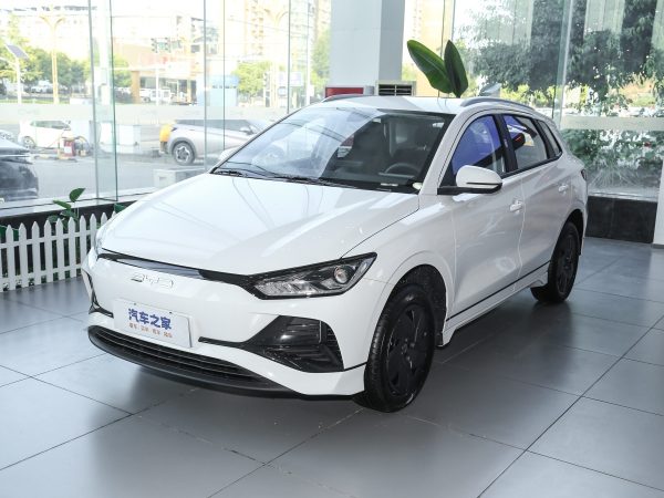 The 2024 BYD E2 new energy pure electric compact sedan