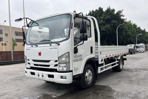 China Qing Ling Isuzu 2024 Nika 150-horsepower 4.13-meter Single-row Flatbed Light Truck