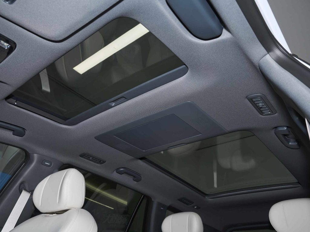 Dongfeng eπ008 evsuv