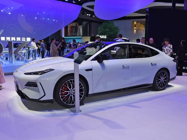 Geely Galaxy E8