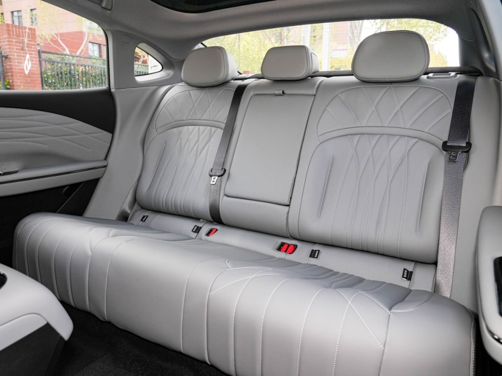 Geely Galaxy E8