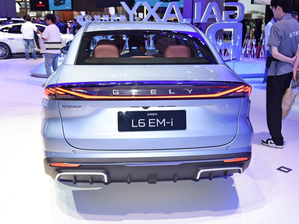 Geely Galaxy L6 EM-i