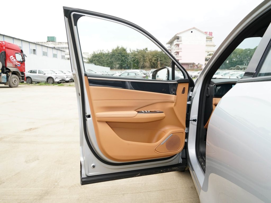 Geely Galaxy L7 EM-i