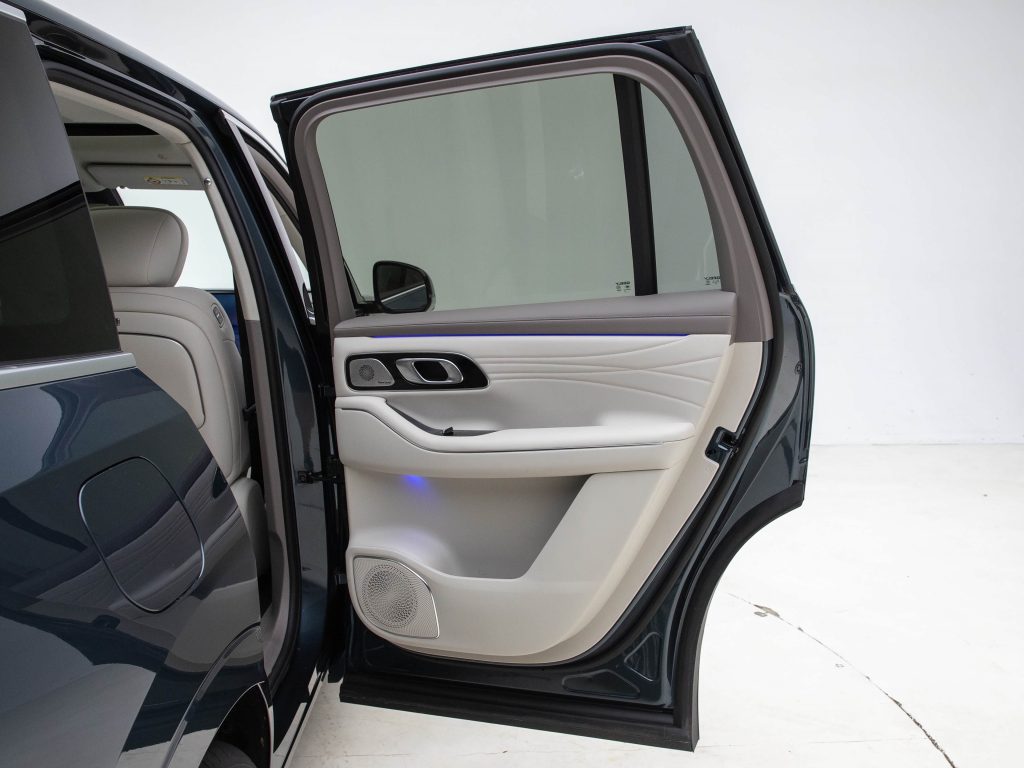 Geely Galaxy M9