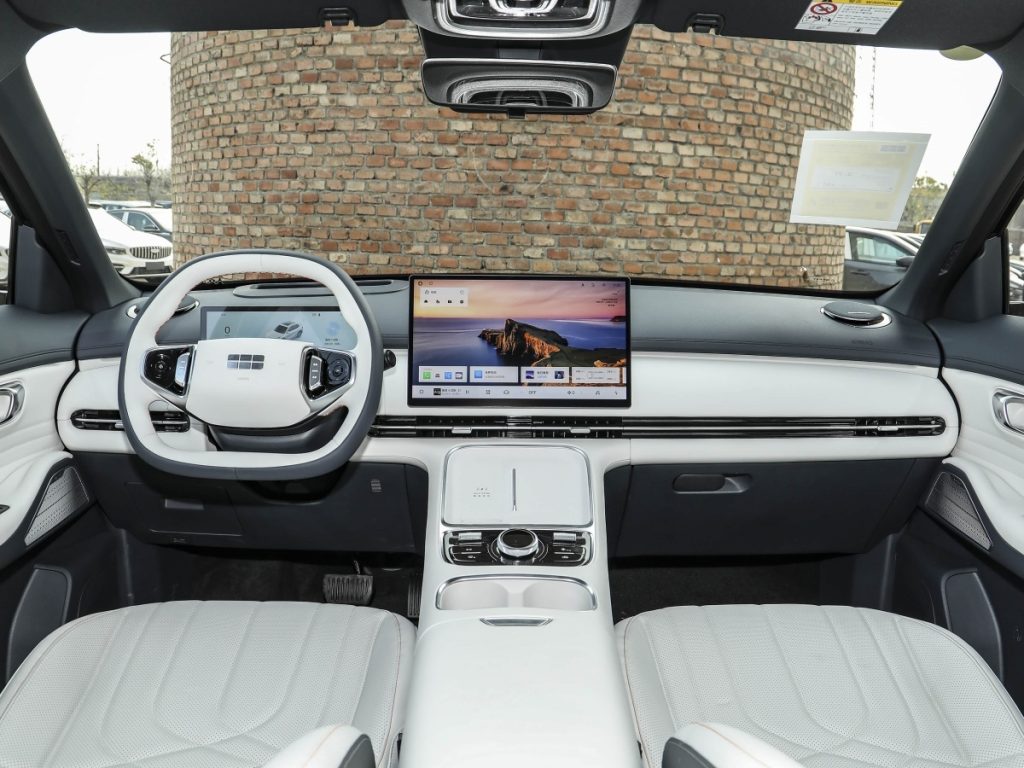 Geely Galaxy Starship 7 E-MI