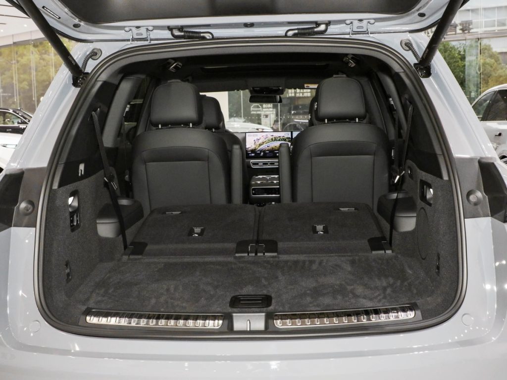 Ideal L8 SUV Pro Max Ultra