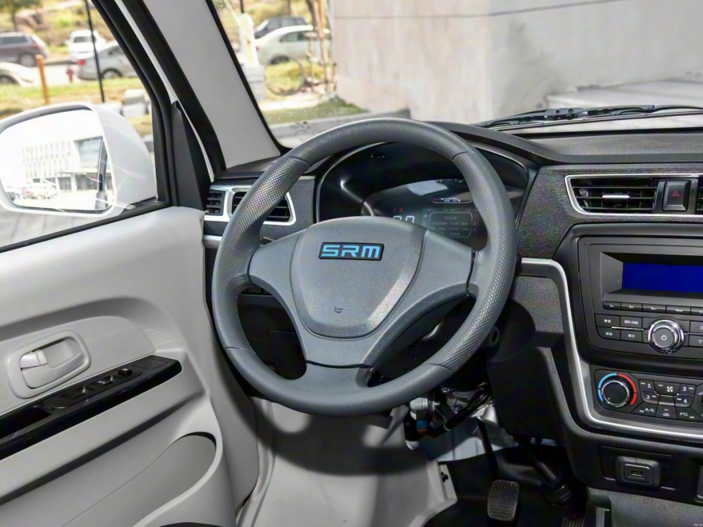 SRM Xingyuan Good luck Passenger bus Mini van