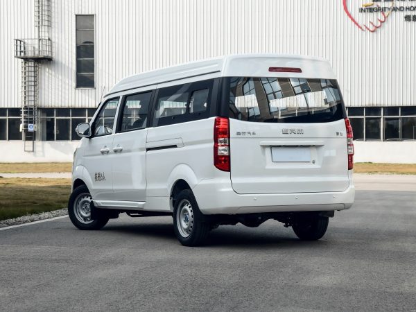 SRM Xingyuan Good luck Passenger bus Mini van