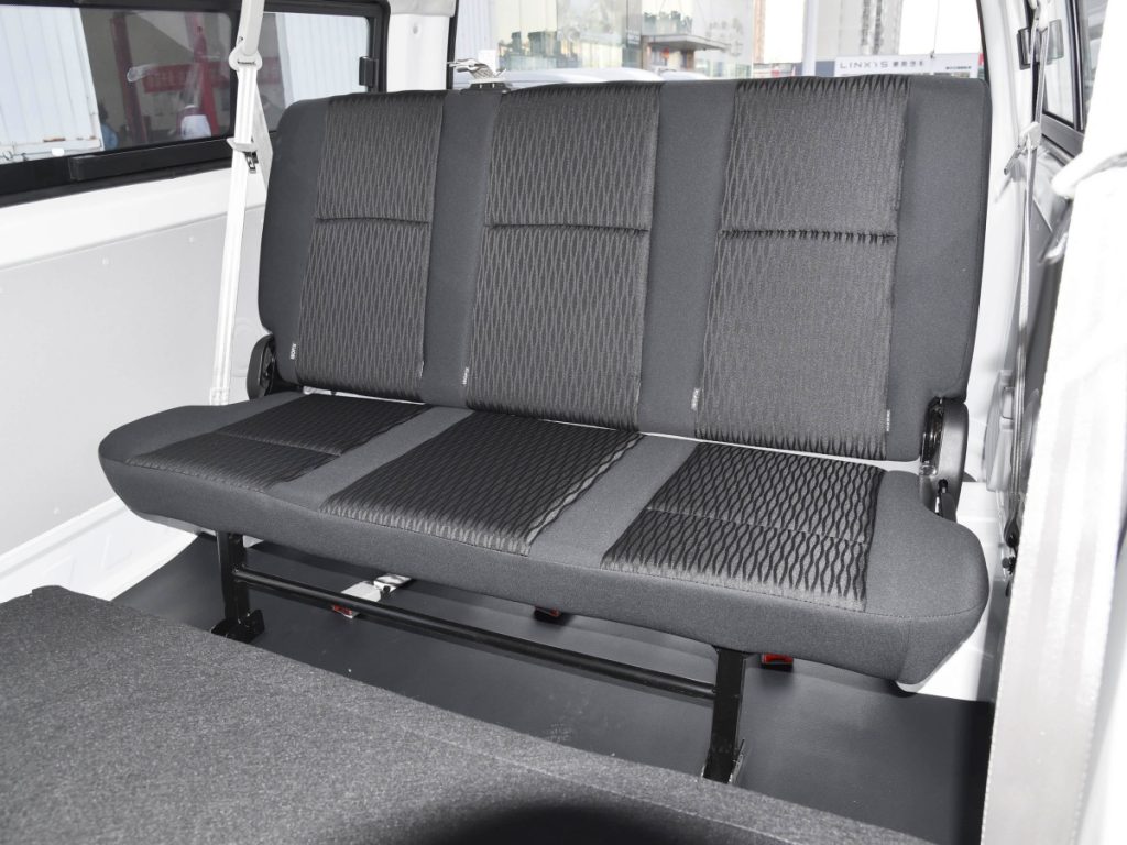 SRM Xingyuan Good luck Passenger bus Mini van