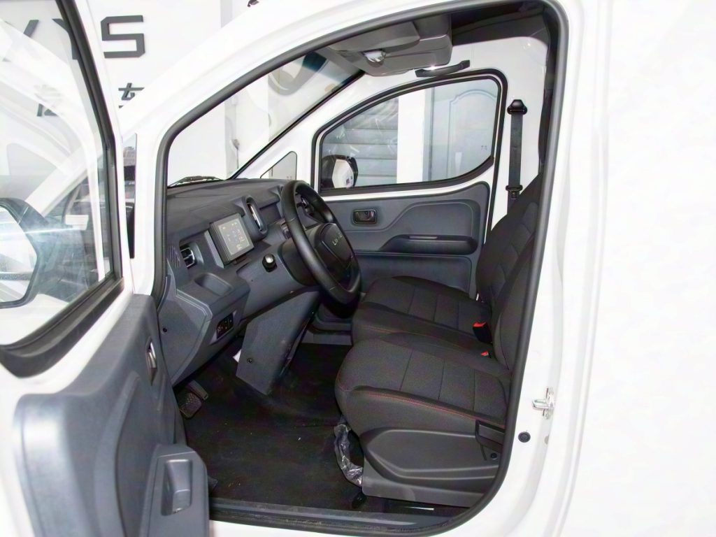 Wuling LINXYS Gold Cargo Freight small van