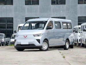 Wuling Yangguang passenger van