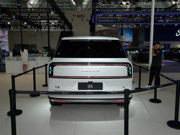 2025 Zeekr 9X Ultra 70kWh