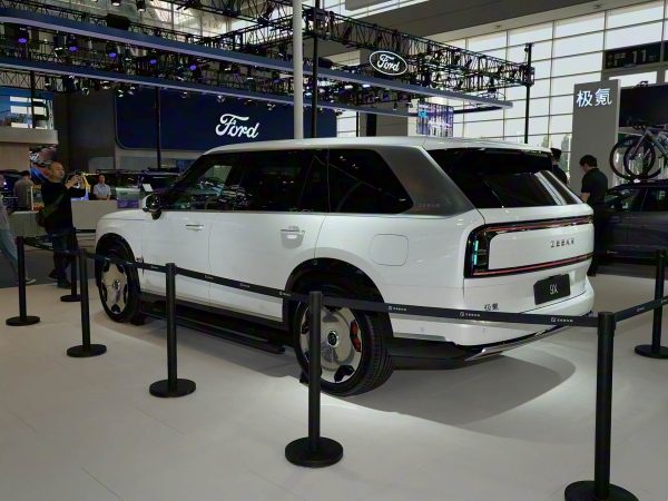 2025 Zeekr 9X Ultra 70kWh