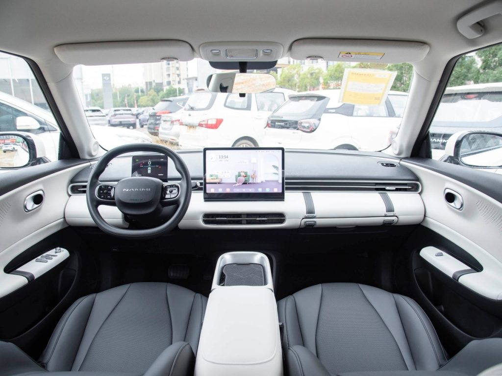 2026 Dongfeng Nammi 01