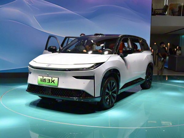 Toyota Platinum 3X 610 Max