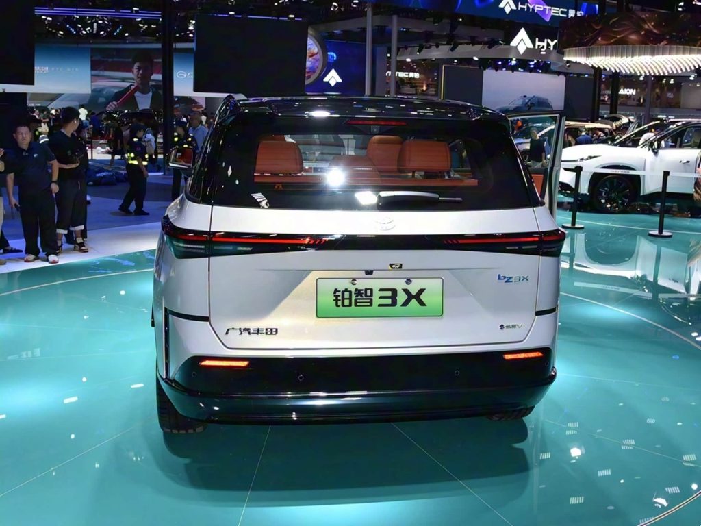 Toyota Platinum 3X 610 Max