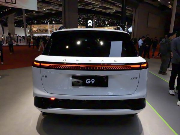 XPENG G9